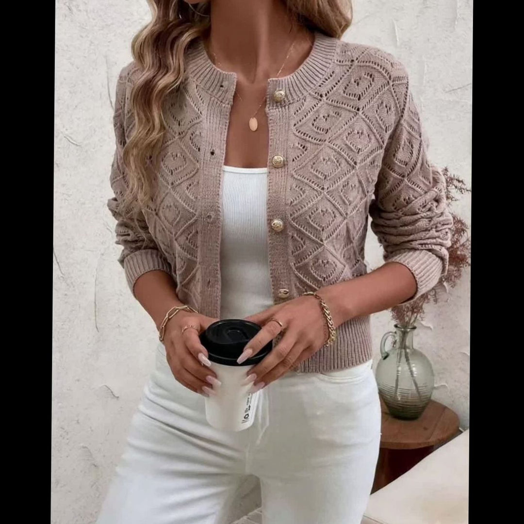 Cárdigan corto de punto diamante para mujer, versátil para looks de oficina o casuales.