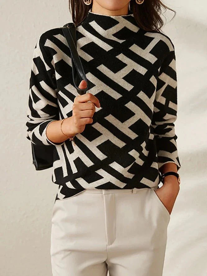 Suéter de cuello alto para mujer, en negro, ofrece elegancia y comodidad para ropa de invierno.