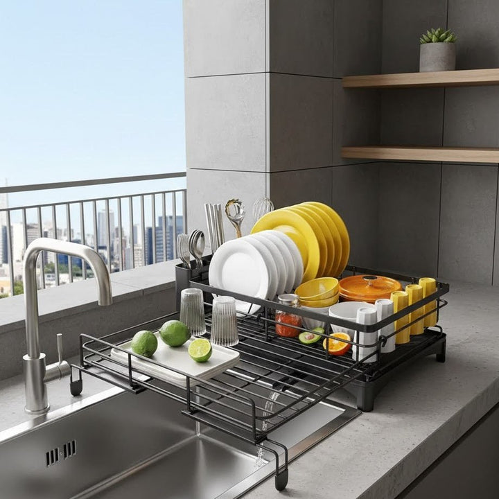 Escurridor de platos y cubiertos con diseño moderno, organizador de cocina con bandeja integrada de goteo.