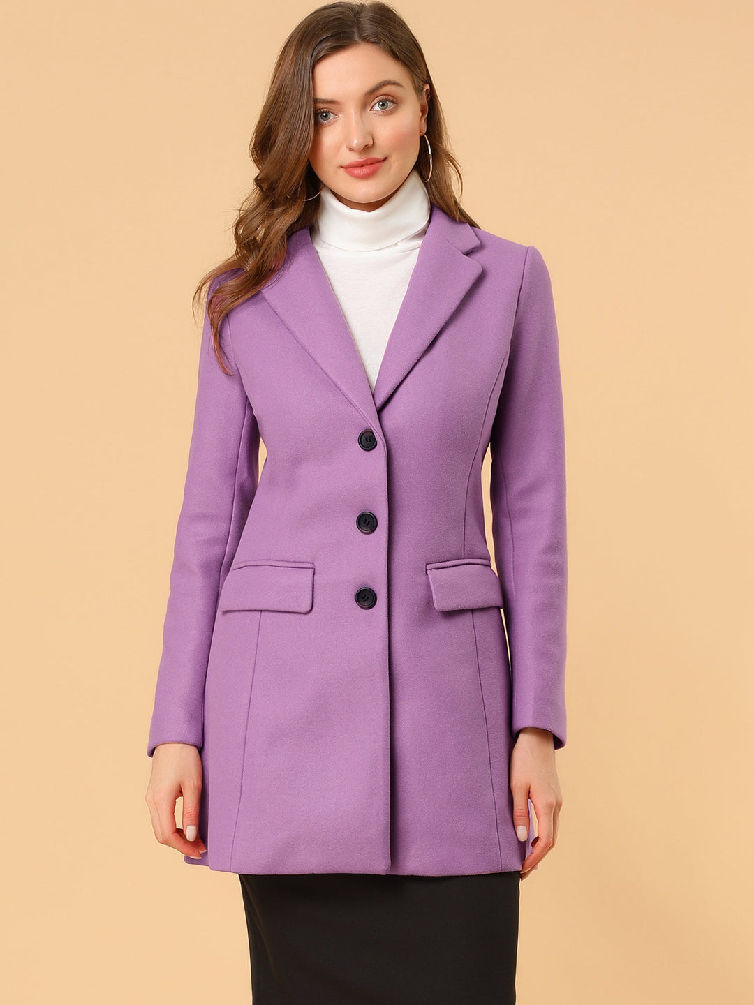 Abrigo de mujer clásico, solapa elegante, ideal para el invierno y mantener el estilo.