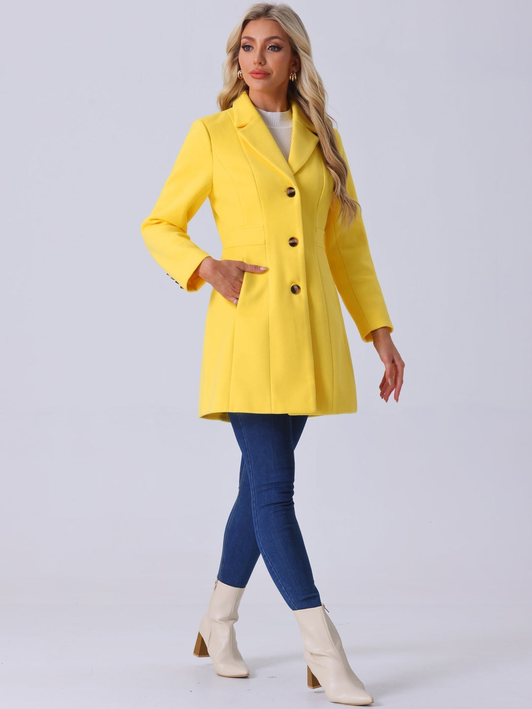 Abrigo de invierno para mujer, de corte largo, ideal para un look sofisticado.