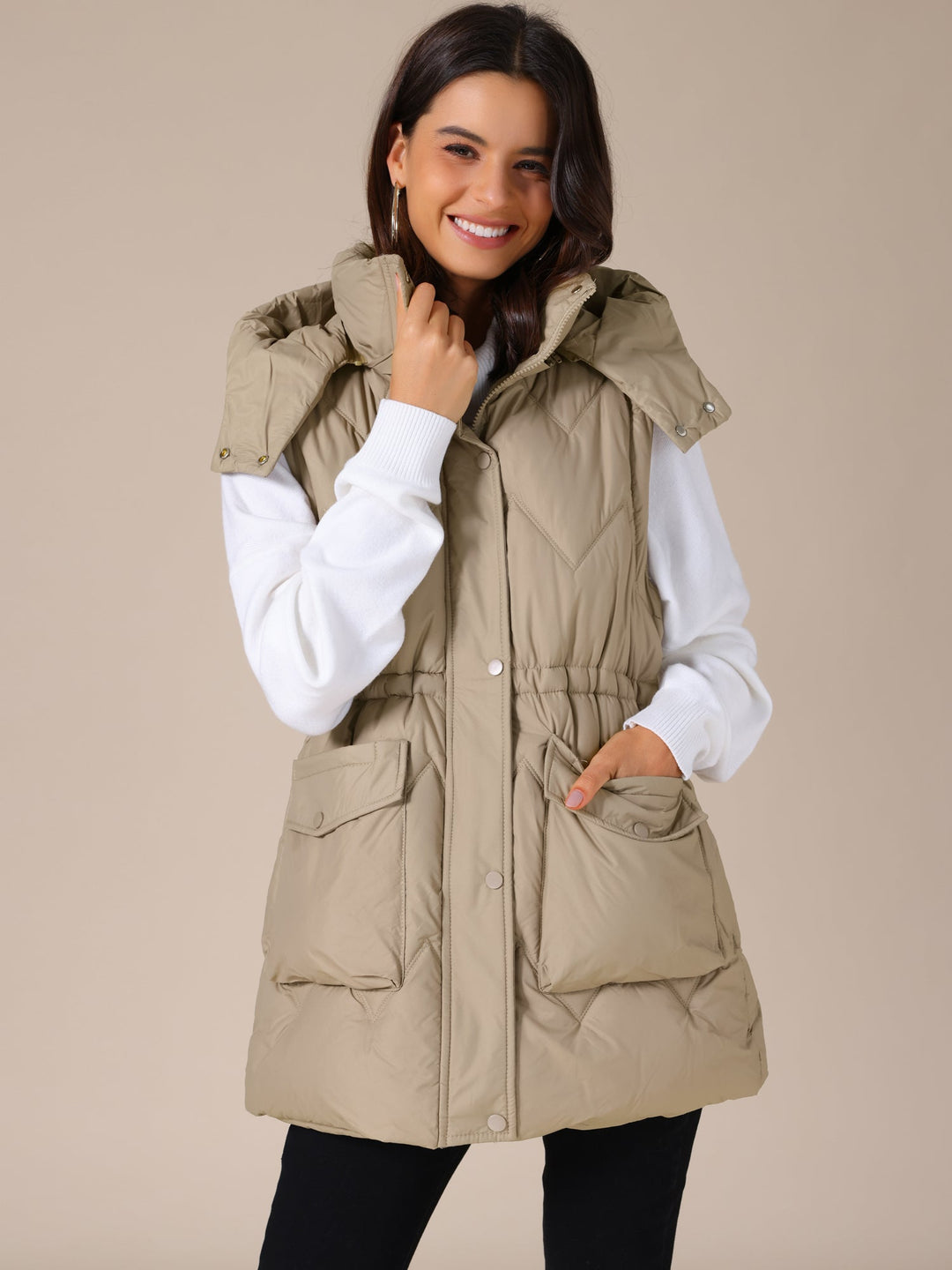 Chaleco largo acolchado KALMORA para mujer, ideal para invierno y moda urbana.