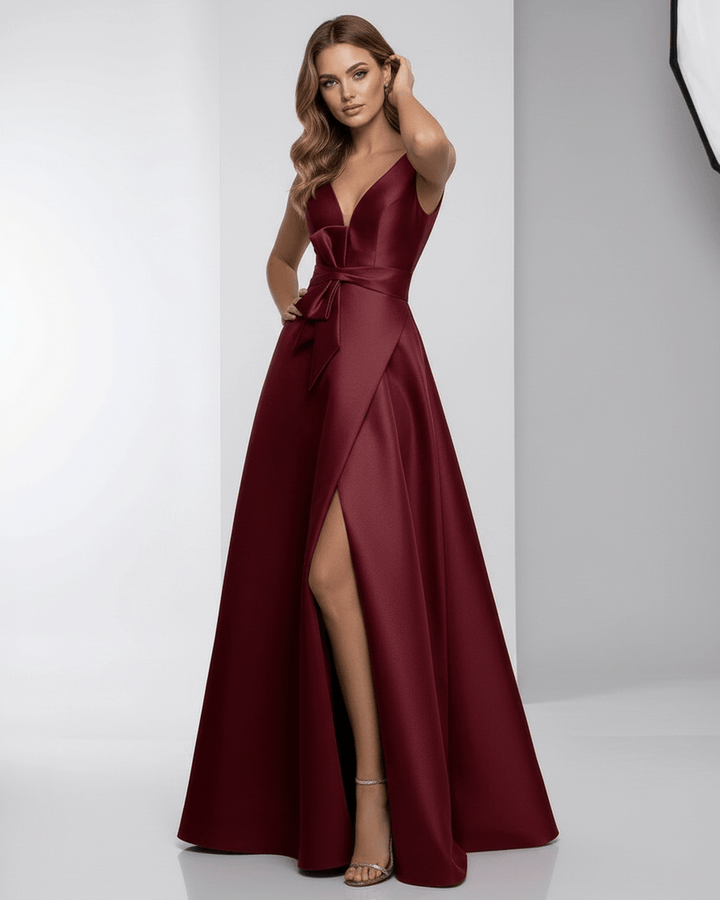 Vestido largo burdeos para noche, estilo A-line, sin mangas y escote V, máxima elegancia.