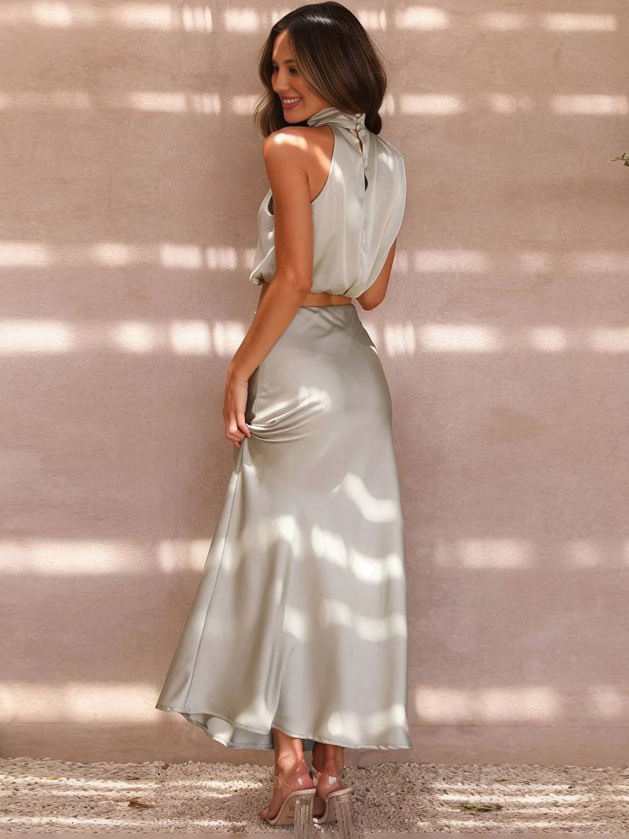 Conjunto de fiesta mujer, dos piezas halter, elegante y moderno para cualquier evento.