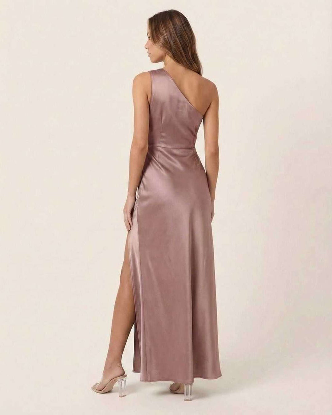 Vestido de noche maxi formal para mujer, rosa pálido con diseño asimétrico. Perfecto para invitada de boda.