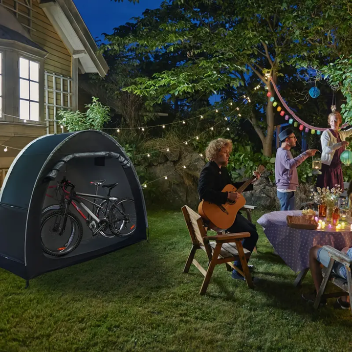 Protectora carpa impermeable para dos bicicletas, perfecta para almacenamiento exterior. Protege del sol y la lluvia.