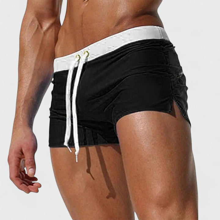 Traje de baño de verano para hombre con diseño moderno. Ropa deportiva perfecta para playa y piscina.