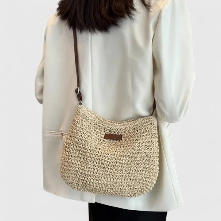 Bolso bandolera de rafia trenzada para mujer, elegante y casual, un must-have del estilo boho de verano.