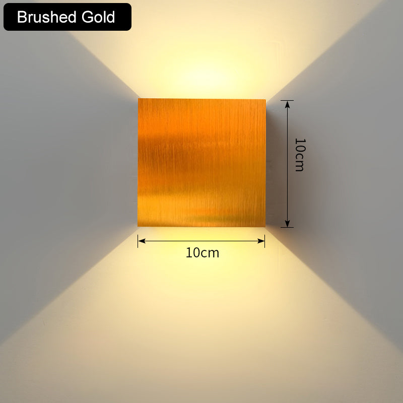 Ahorro energético con esta lámpara LED de pared. Iluminación moderna nórdica para decorar el hogar con luz cálida o fría.