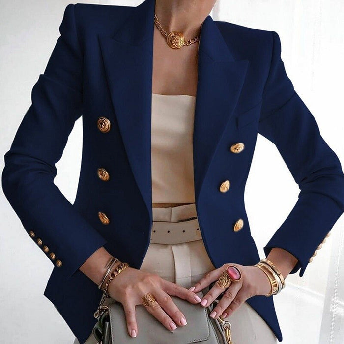 Chaqueta blazer RHEA blanca, entallada. Estilo elegante para ropa de oficina o un outfit casual chic.