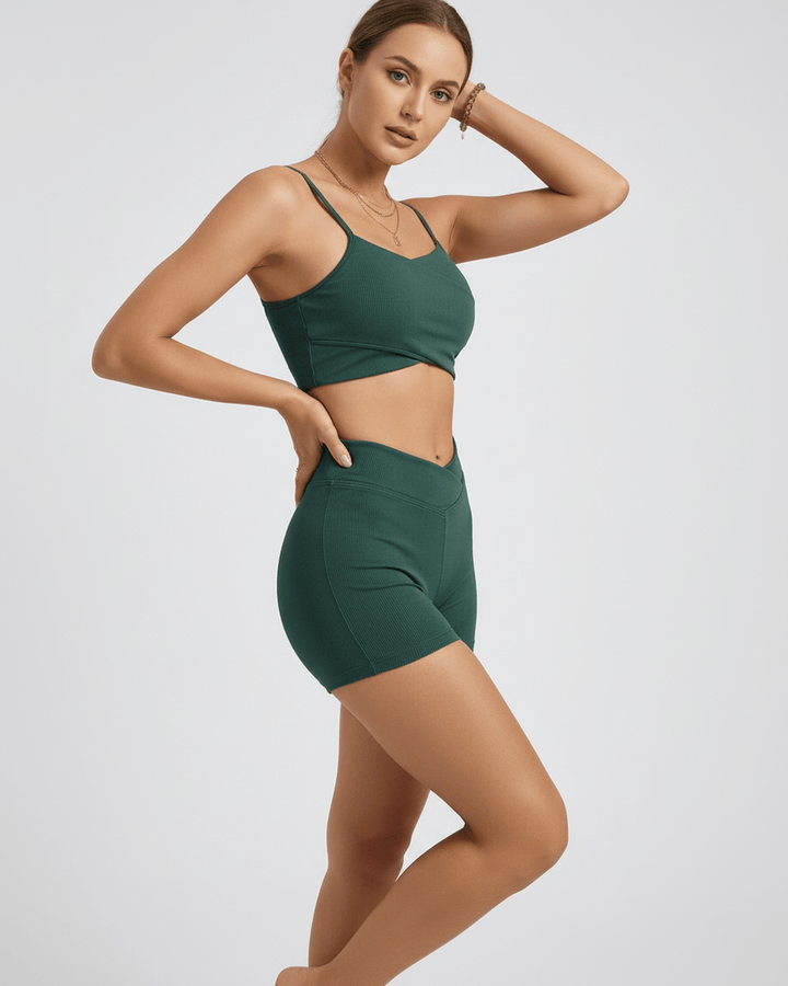 Conjunto de bikini verde de dos piezas para mujer, diseño actual para el verano y la arena.