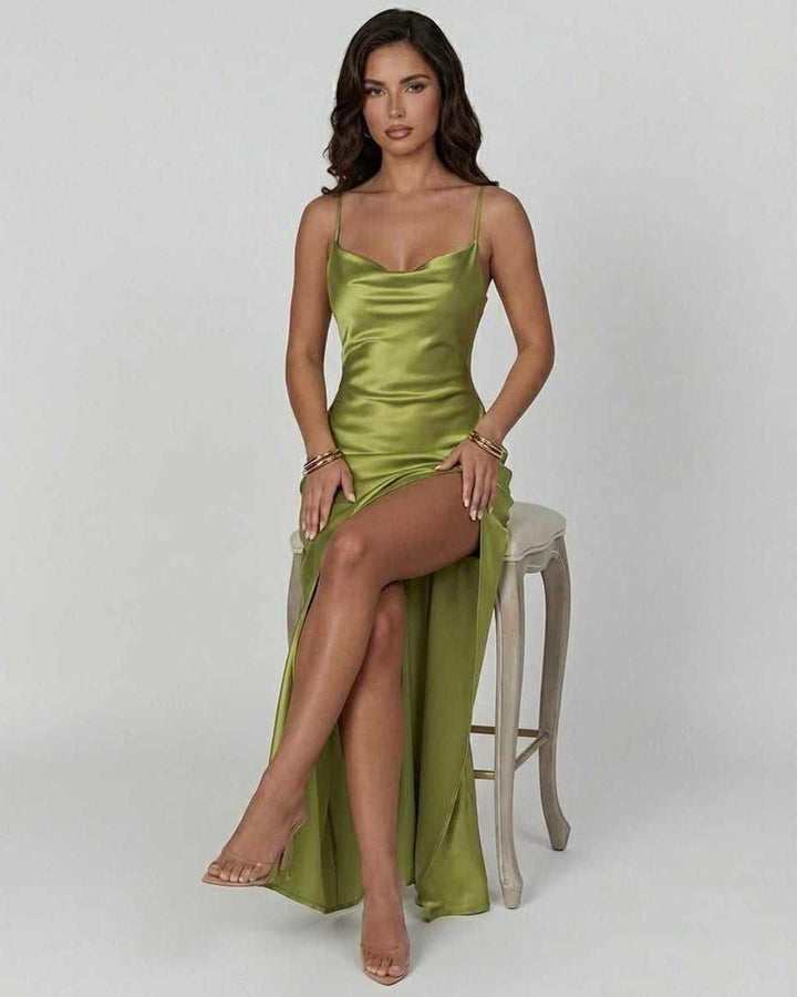Vestido mini blanco asimétrico para mujer, look sexy. Ropa de fiesta de moda, estilo elegante y moderno.
