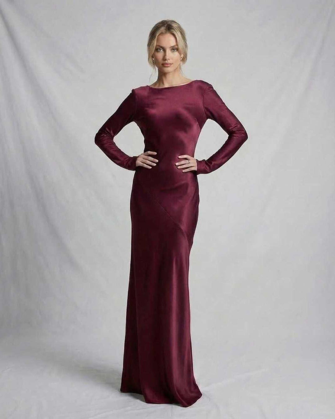 Vestido blanco de mujer con silueta ajustada, un look sofisticado para noches de gala.