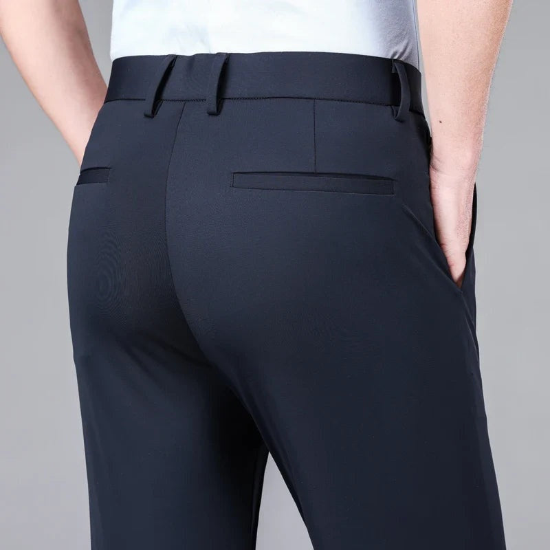 Pantalón chino azul marino slim, elástico, perfecto para la oficina y el tiempo libre, comodidad.