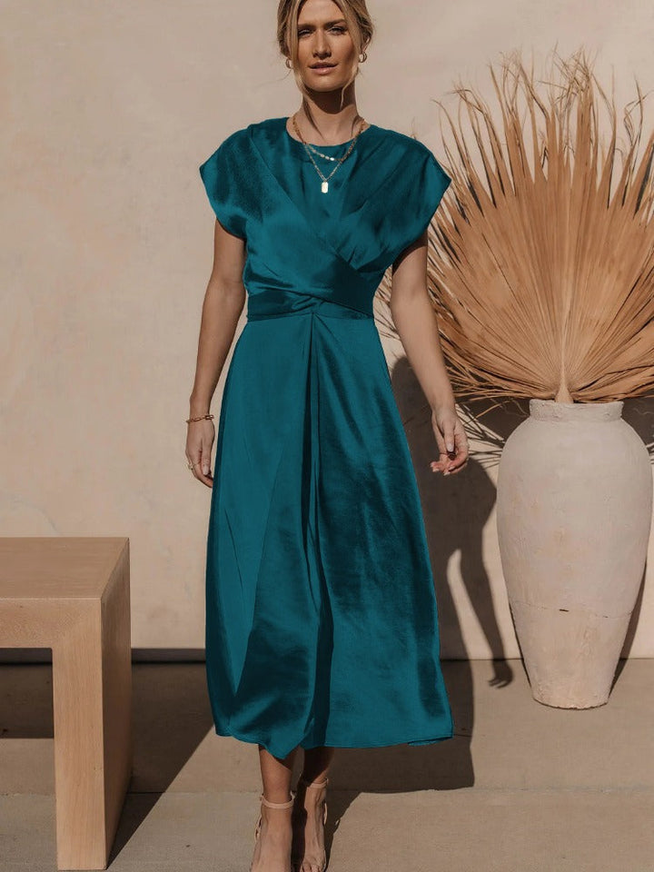 Vestido elegante midi de noche para mujer, con caída suave, ideal para eventos de gala.