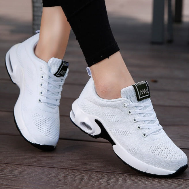 Zapatillas deportivas ortopédicas para mujer, ideales para caminar con confort y soporte.