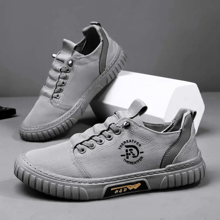 Calzado casual ligero para hombre, zapatillas con suela gruesa y cordones, ideal para estilo de vida activo.