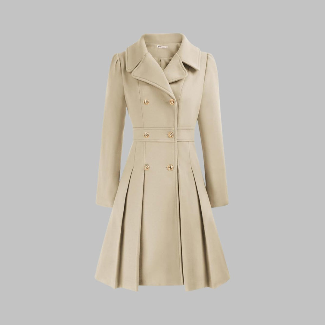 Frente de abrigo largo mujer corte A. Botones dorados y diseño clásico para moda de invierno.