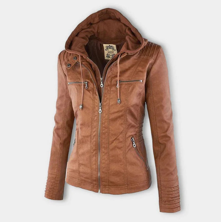 Chaqueta entallada mujer, con capucha, para moto. Estilo casual-urbano para outfit moderno, versátil.