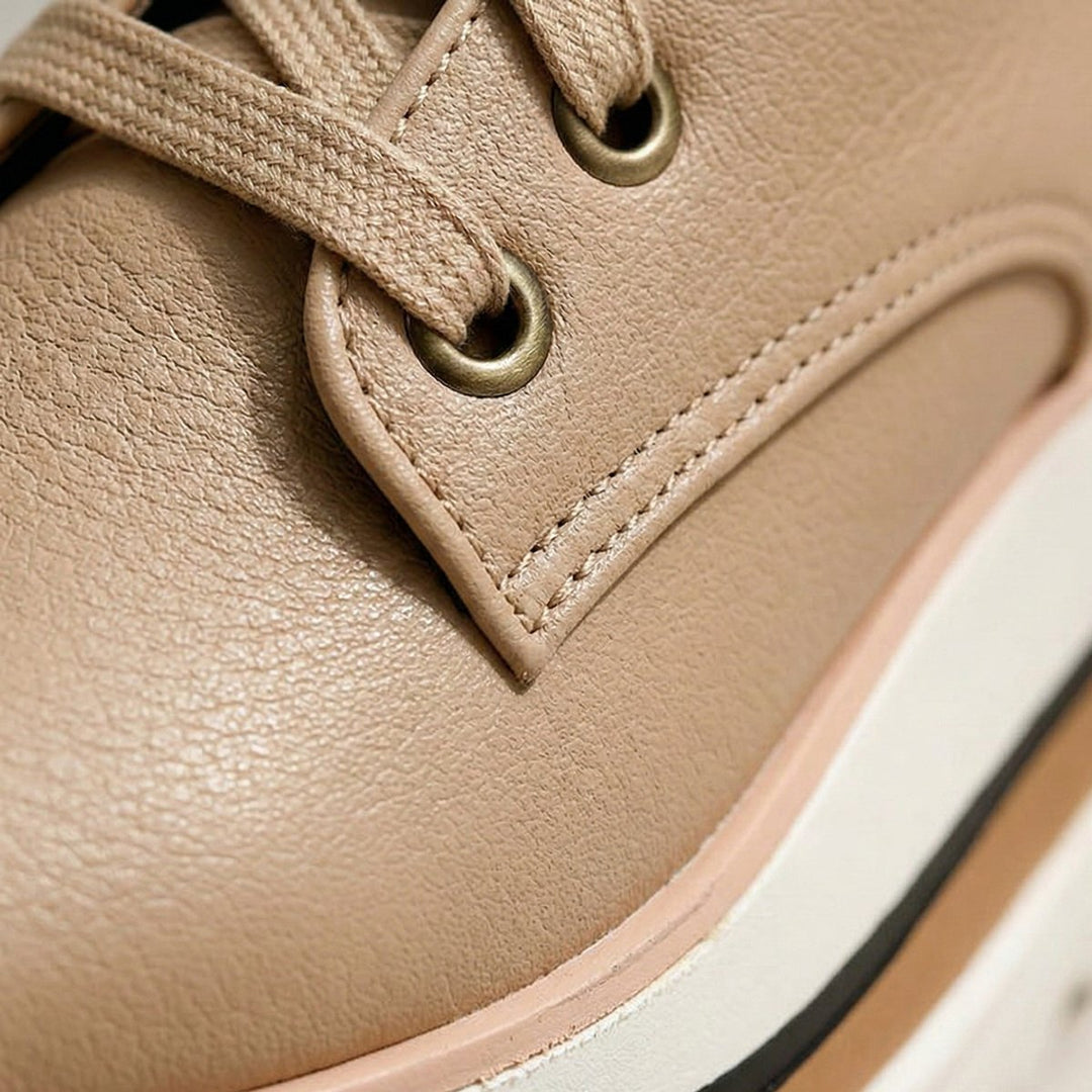 Botines Oxford de plataforma para mujer, ideal calzado femenino que combina estilo, comodidad y tendencia moderna.
