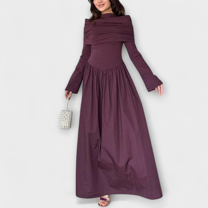 Vestido de mujer maxi plisado, cuello alto, manga larga. Estilo elegante para fiesta, casual o noche.