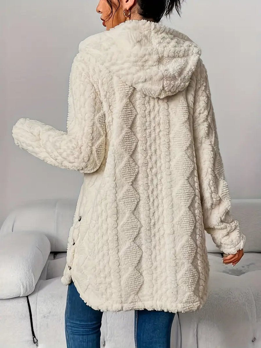 Moda para mujer: cárdigan afelpado con capucha, elegante, suave y perfecto como abrigo casual.