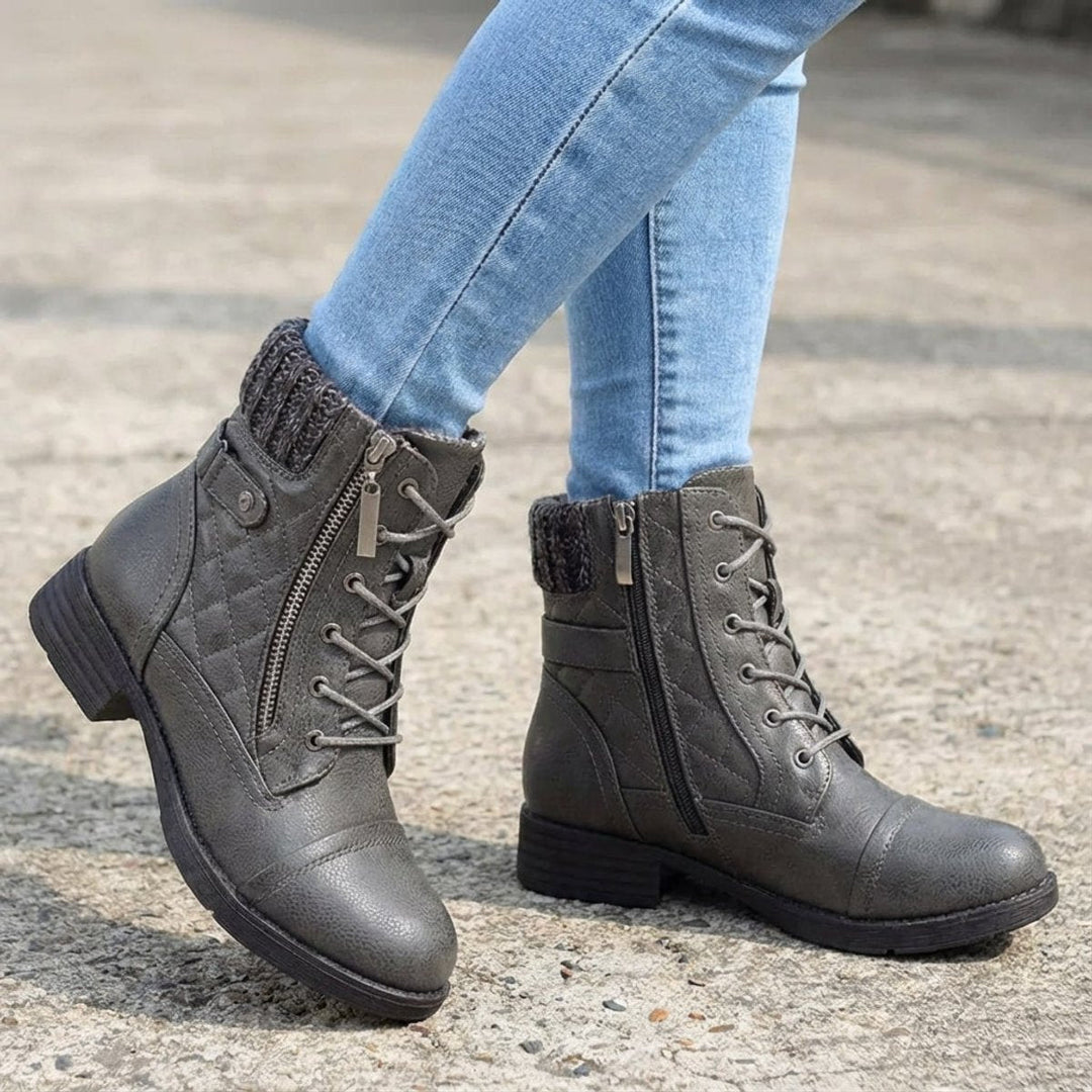 Botines de mujer, acolchados y con cordones, ideales para un invierno cómodo y con estilo.
