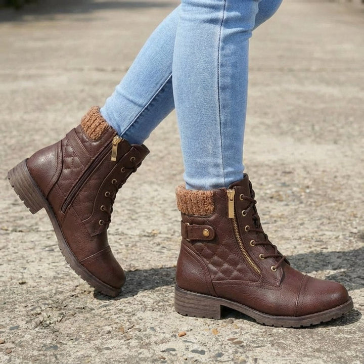 Botas acolchadas de mujer con cordones y cremallera, ideales para looks casuales de otoño.