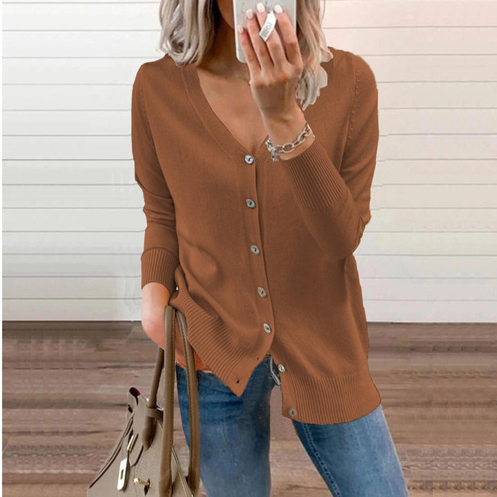 Cárdigan versátil de punto mujer con cuello V, prenda esencial para ropa de invierno elegante o casual.