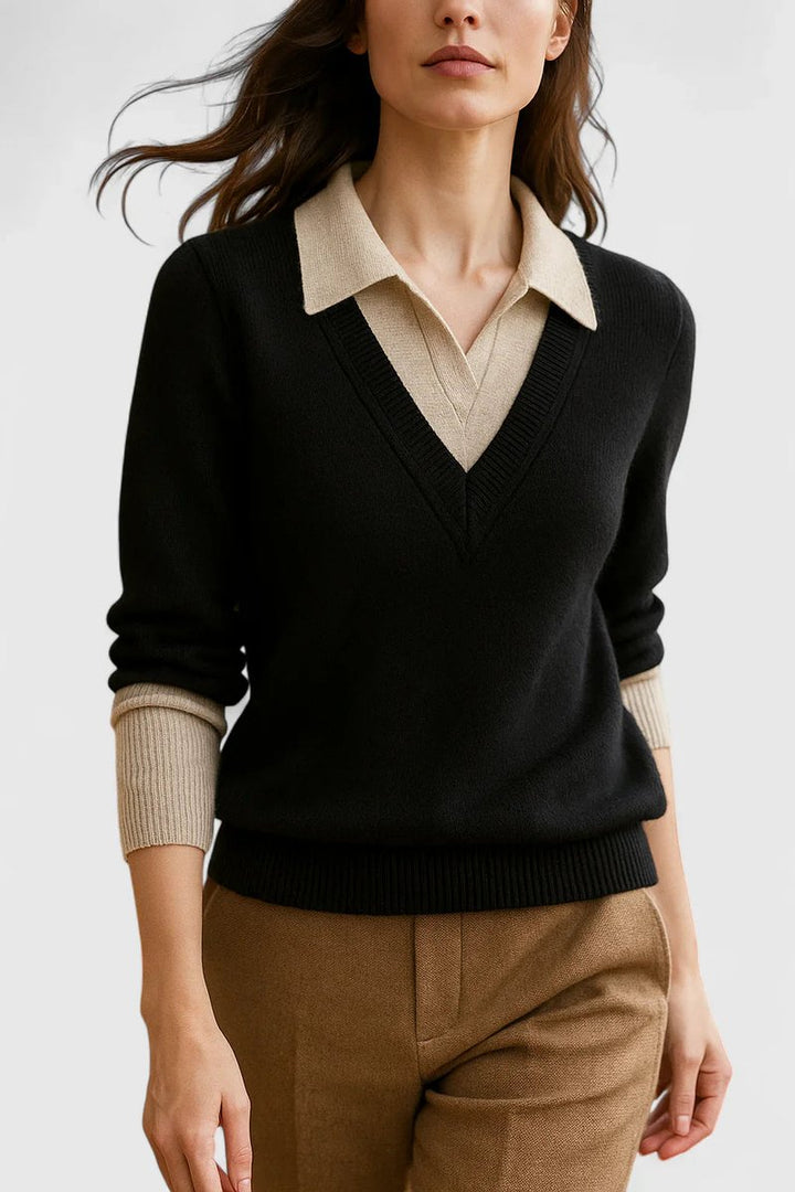 Suéter de punto para mujer, color neutro. Cuello polo. Estilo atemporal y versátil.