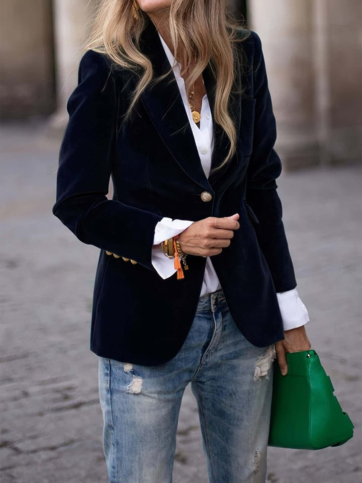 Chaleco blazer entallado para mujer, elegancia moderna y sofisticada para oficina.