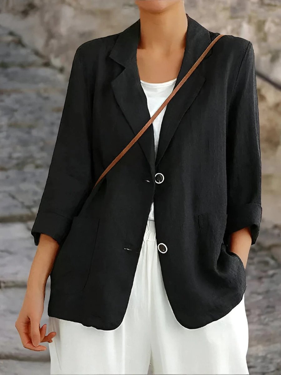 Blazer chaleco ligero de mujer con corte relajado, una prenda chic y femenina para moda casual o de oficina.