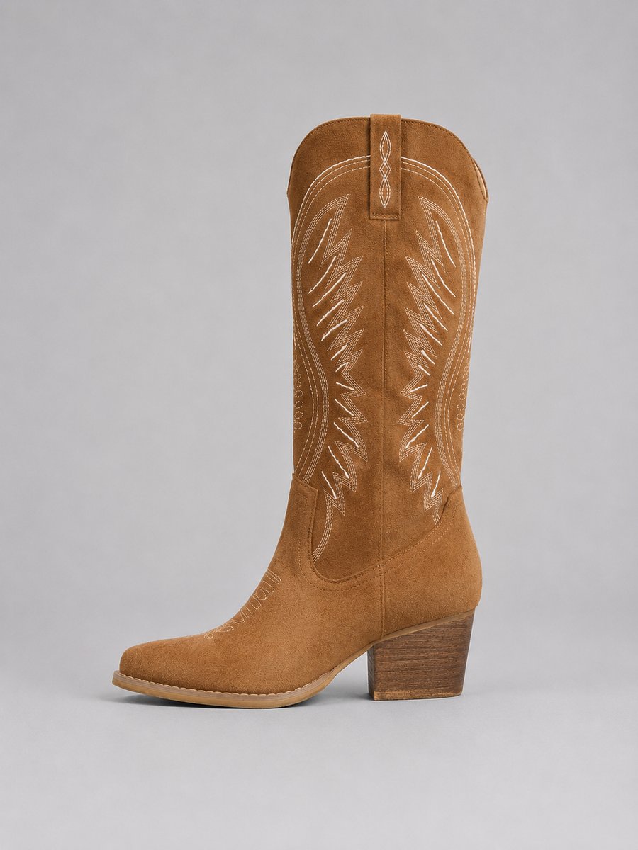 Elegantes botas camperas de ante para mujer, diseño hasta la rodilla con intrincados bordados.