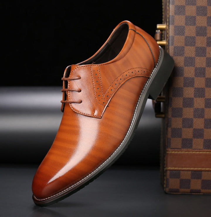 Zapatos Oxford de hombre, elegantes y duraderos. Confort diario y soporte postural, ideales para la oficina o estilo casual.