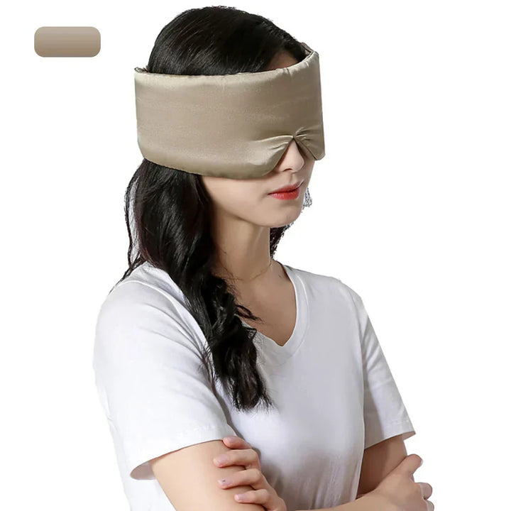 Antifaz de seda ajustable. Confortable y ligero para un sueño reparador y sin interrupciones.