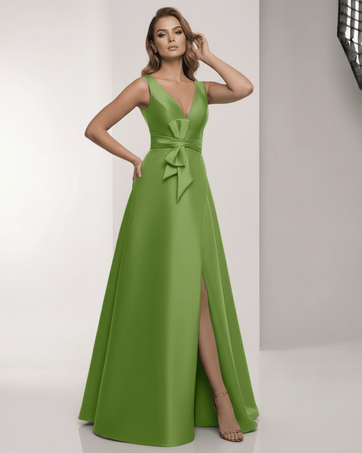 Vestido largo verde Zafira para mujer, diseño maxi elegante, perfecto para bodas, fiesta o invitada de gala.