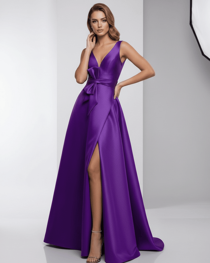 Vestido maxi Zafira de mujer en tono púrpura vibrante, con caída elegante para noche.