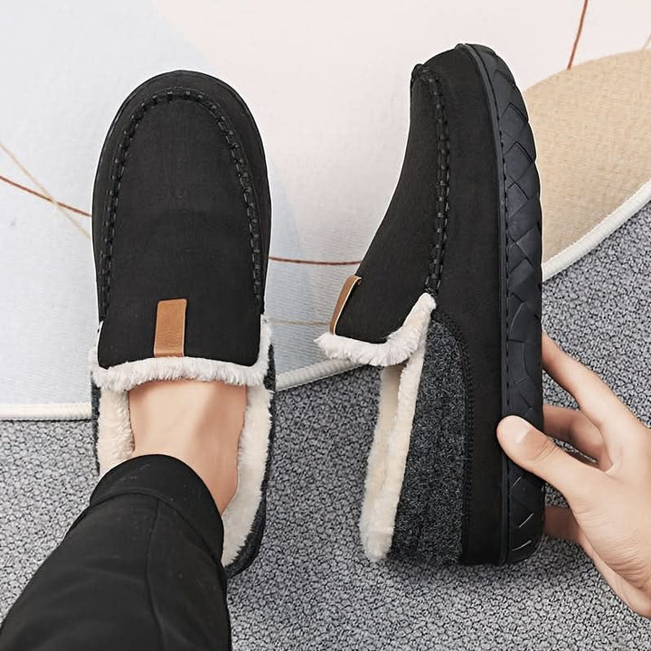 Estilo versátil en mocasines de hombre, slip-on elegantes para combinar con cualquier atuendo.