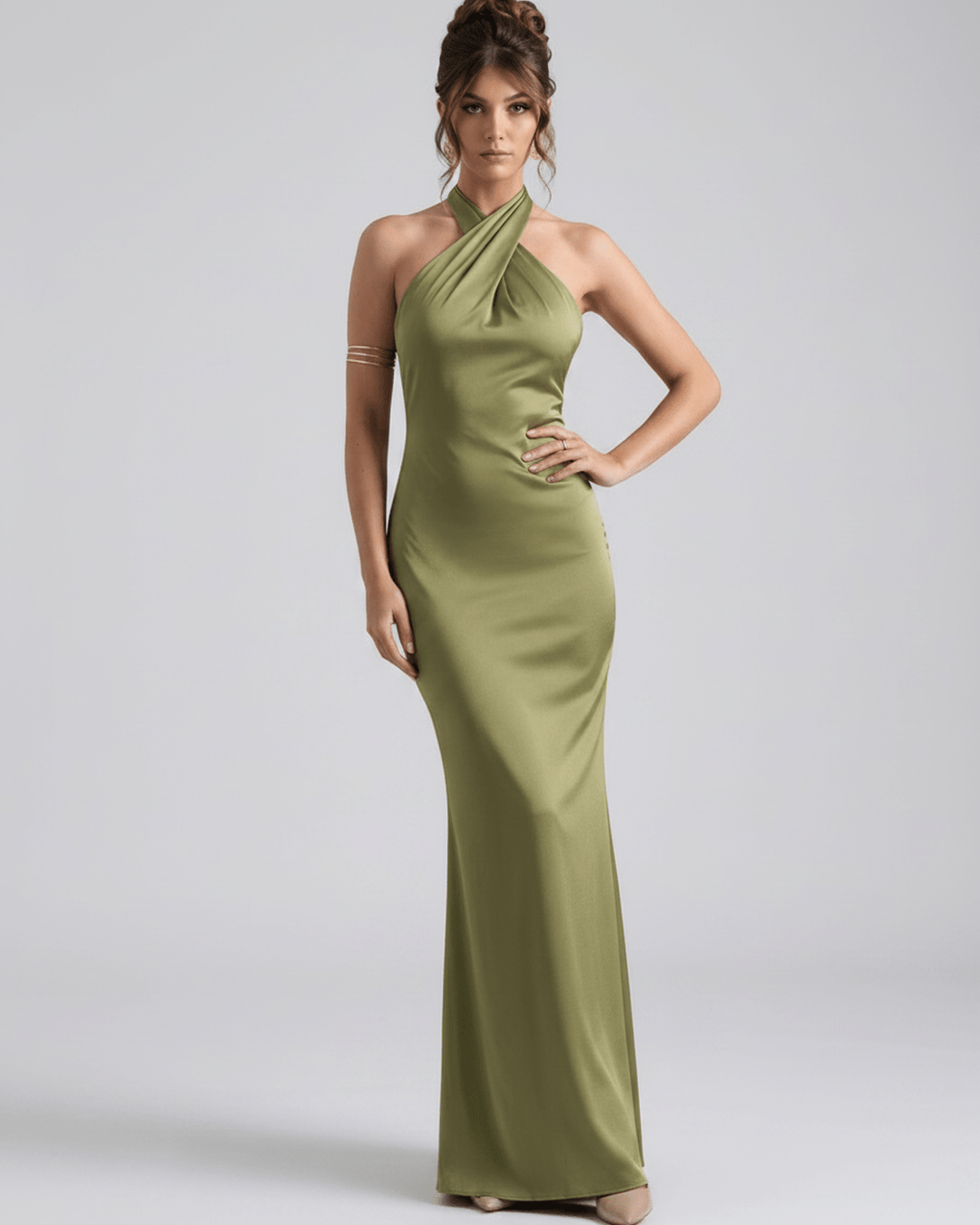 Vestido largo Zerelle elegante con escote Halter sin mangas. Grácil movimiento para mujer.