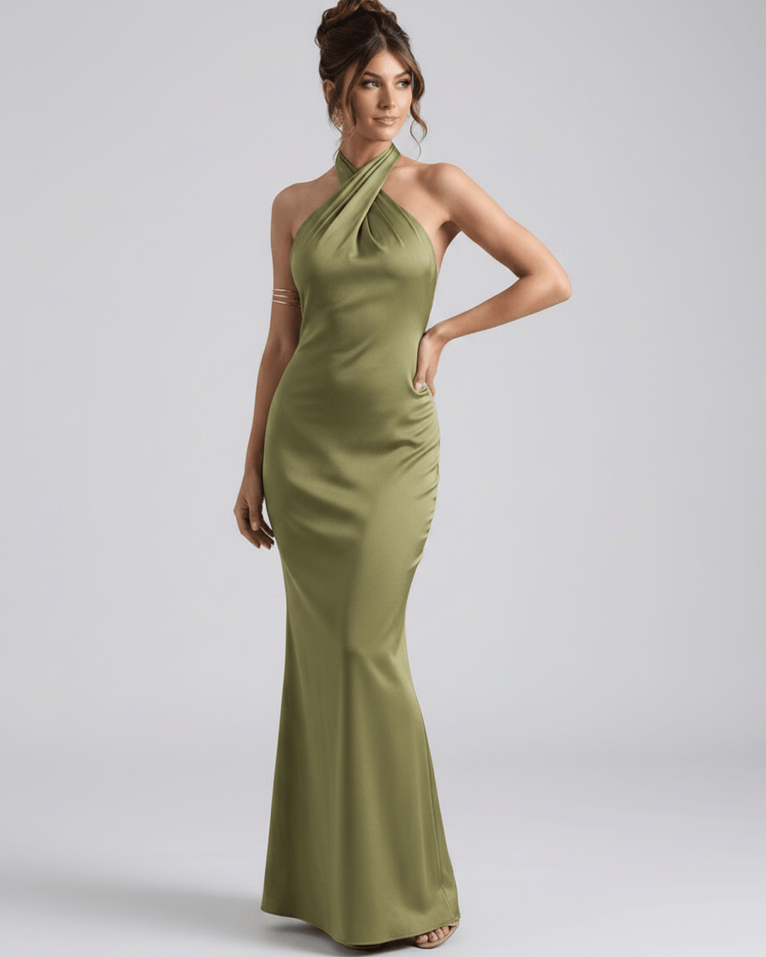Vestido maxi sin mangas Zerelle para mujer, escote Halter. Fresco y elegante para verano.