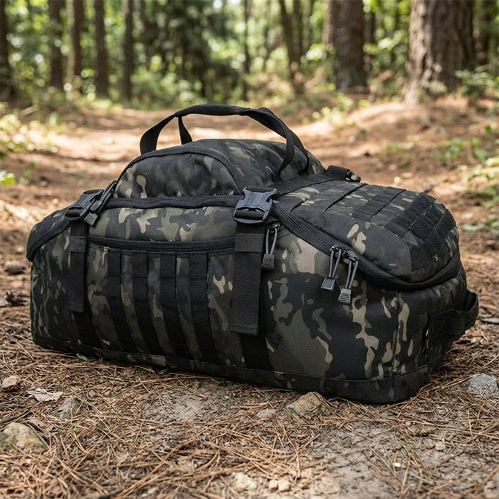 Bolsa de viaje unisex robusta con sistema Molle, ideal para aventura y viajes largos.